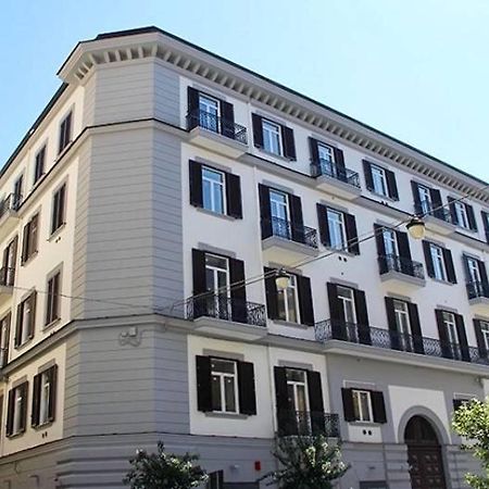 Duomo Inn Apartments Nápoly Kültér fotó