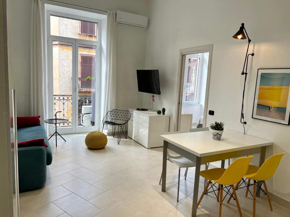 Duomo Inn Apartments Nápoly Kültér fotó