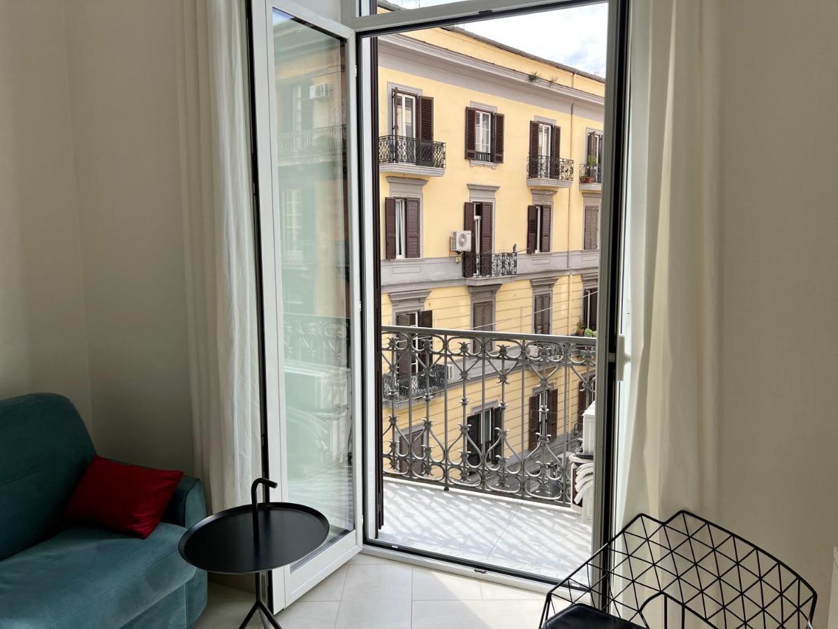 Duomo Inn Apartments Nápoly Kültér fotó
